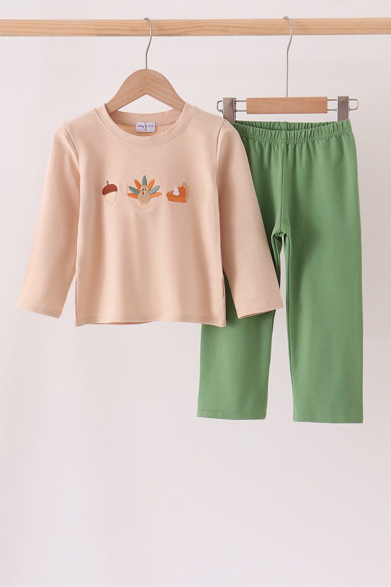 unique-id-ed19be1f-1557-4b42-8aab-0b998096b01d